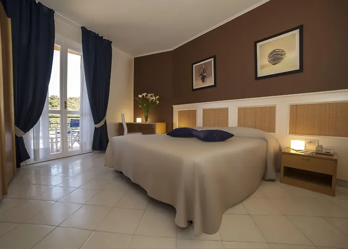 Desiree 4* Procchio (Isola d'Elba)