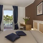 Desiree Hotel