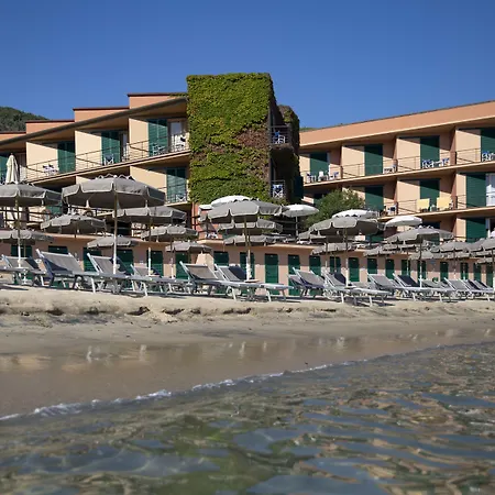 Desiree Procchio (Isola d'Elba)