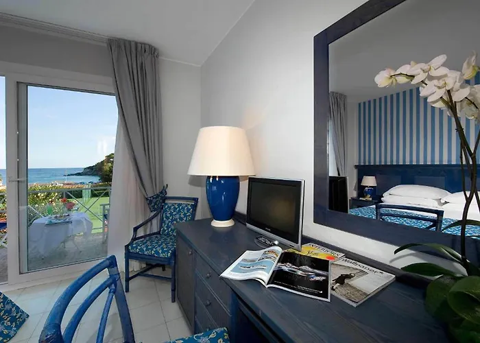 Hotel Desiree