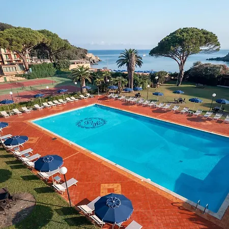 Hotel Desiree 4*